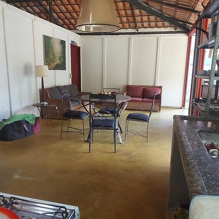 Casas E Apartamentos Da Praia, Lapinha Na Beira Do Lago Сантана-ду-Риашу Экстерьер фото